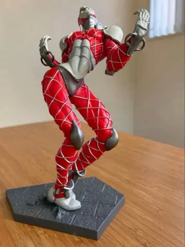 킹 크림슨 피규어 죠죠