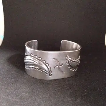 제이콥 모건 뱅글