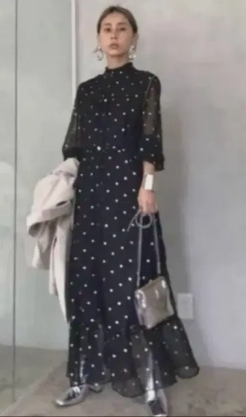 아메리빈티지 SPARKLE DOT DRESS