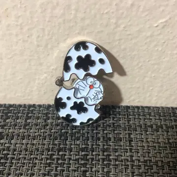 영화 도라에몽 진구의 공룡 2006 핀 배지