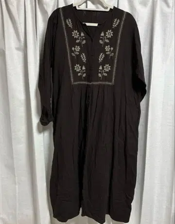 자수 원피스 사만사 모스모스