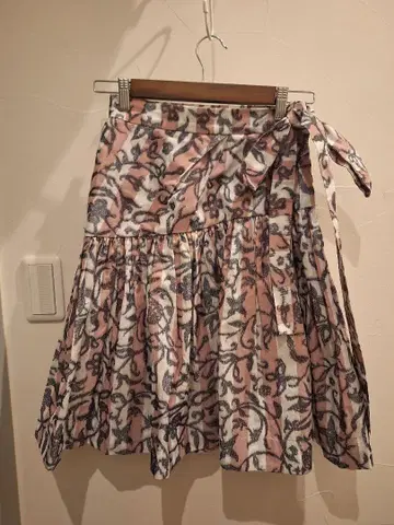 비비안 ORB 패턴 플레어 스커트 자카드 소재