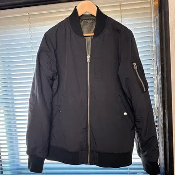 MA-1 플라이트 자켓 블랙 새틴