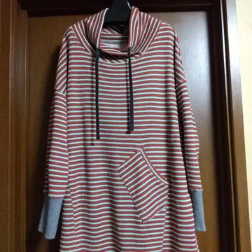 센소유니코 CUBECUBE 보더가 귀여운 튜닉