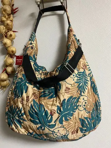 미사용 드럭 스토어즈 퀼팅 2way 백