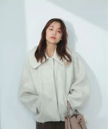 VIS 빅 칼라 모몽가 샤기 숏코트