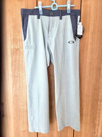 OAKLEY RELAX STRAIGHT L 그레이