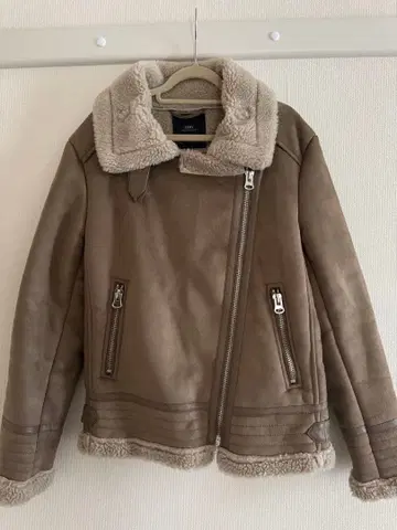 ZARA 여성용 무스탕 코트 베이지