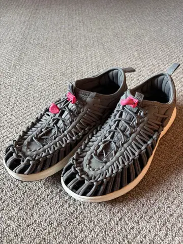 KEEN 킨 유니크 그레이 28cm