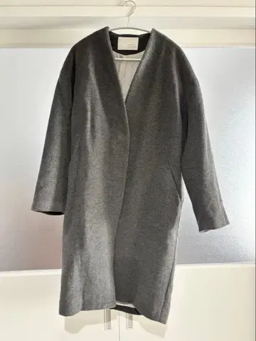 저널 스탠다드 V넥 롱 코트