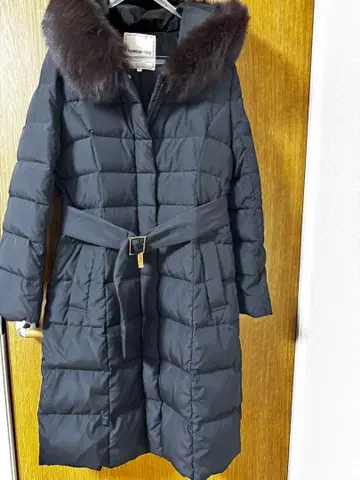 아푸와이저 리셰 퍼 포함 다운 자켓 (1)