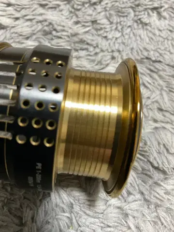 다이와 15 이그지스트 2510PE-H 미사용 새상품 케이스 포함