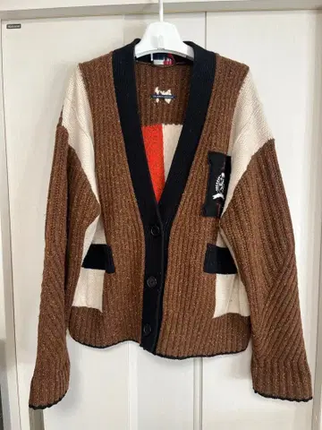 타미힐피거 페 가디건