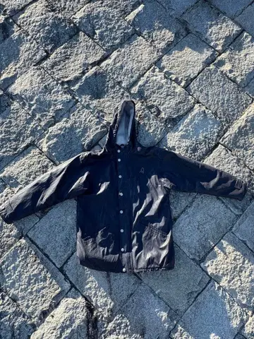 틴틴 블랙 마운틴 후드티 M