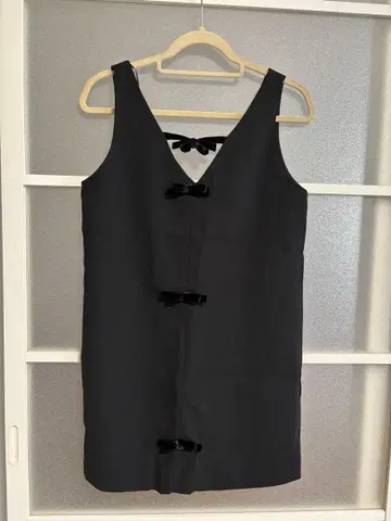 ZARA 슬리브리스 리본 포함 원피스 M 사이즈 택 포함