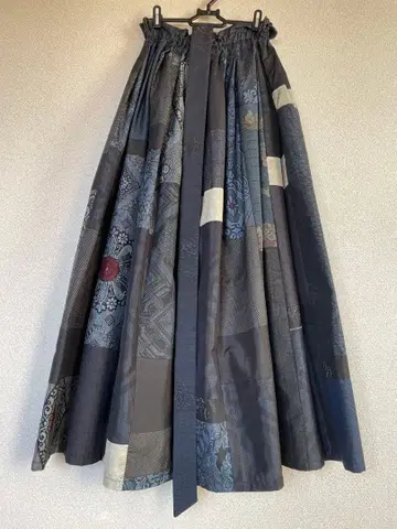 오시마 명주 리메이크 맥시 길이 스커트 패치워크 남색 계열