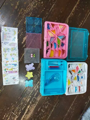 펄러비즈 세트 다색 비즈와 틀 포함