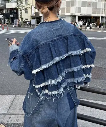 [ 시착만 한 상품 ] [ etsinta/에신타 ] 백 프릴 데님 자켓