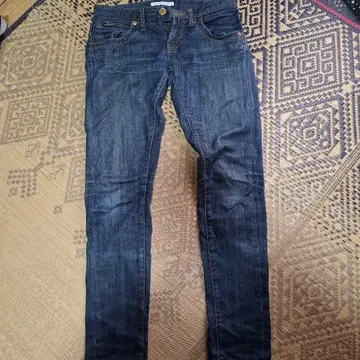 다크 블루 스키니 데님