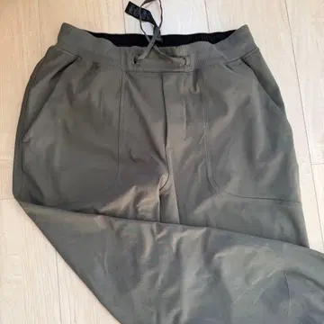 룰루레몬 ABC 조거 기장 짧음 사이즈 S