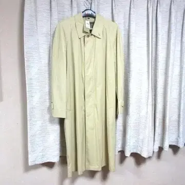 택 포함 새상품! NOWCOMING 크림 컬러 스텐카라 코트