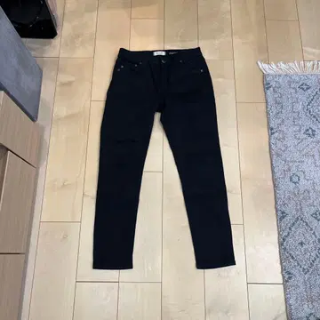 YANUK Patricia Ankle 블랙 스키니 팬츠 27인치