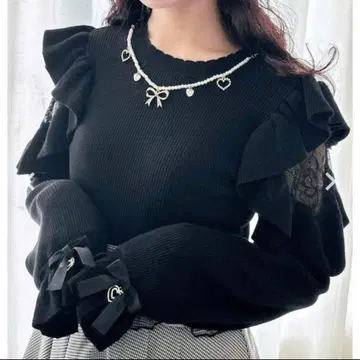 ROJITA 목걸이 포함 어깨 볼륨 프릴 니트탑