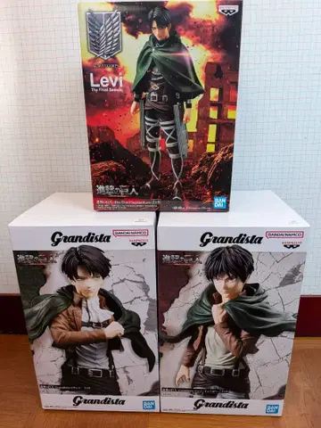 진격의 거인 리바이 아커만 피규어 3체 세트