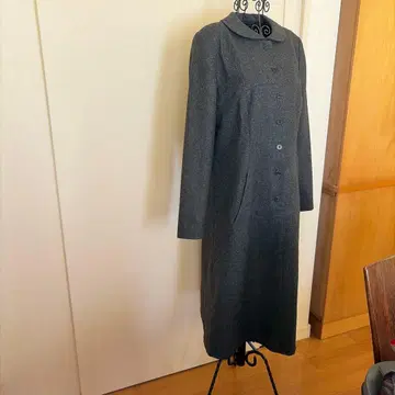 긴팔 플레어 원피스 짙은 그레이 캐시미어 혼방