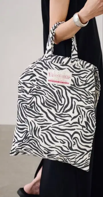 FRAMeWORK YA GOOD IDEAS BIGTAG FABRIC