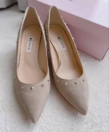 [ 미사용 새상품 ] DIANA/스터드 펌프스 베이지 스틸레토