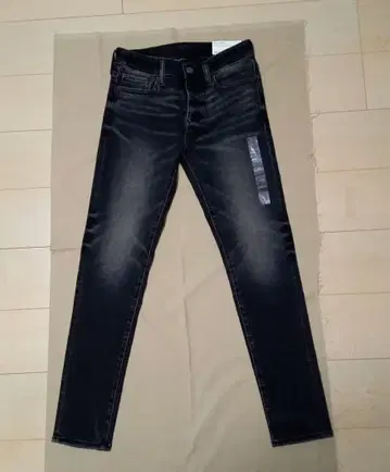 [ 새상품 ] 아메리칸 이글 슈퍼 스키니 28/30 블랙