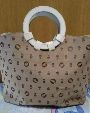 헌팅월드 토트백