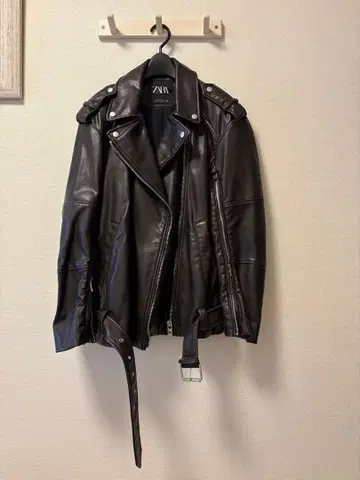 ZARA 다크 브라운 인조 가죽 라이더 자켓