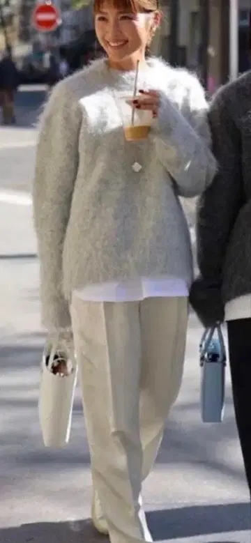 gypsohila 지프소피아 알파카 샤기 풀오버