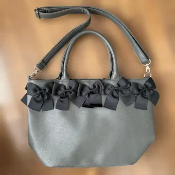 새상품급 핸드백 숄더백 리본 그레이 블랙