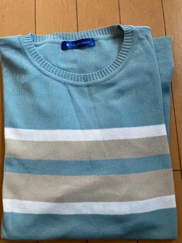 새상품급 La jocnde 얇은 소재 스웨터