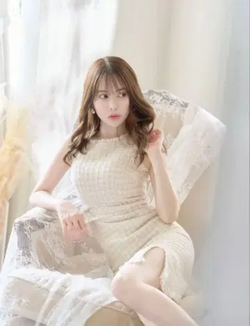 [ 새상품 ] JEWELS 원피스 드레스 트위드 화이트 타이트 드레스