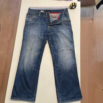 타미힐피거 라이트 블루 와이드 레그 데님