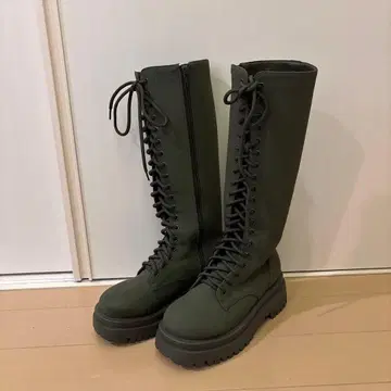 올리브 통굽 롱 부츠 레이스업