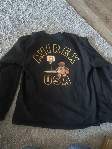 AVIREX ON THE COURT BEAR 롱T 블랙