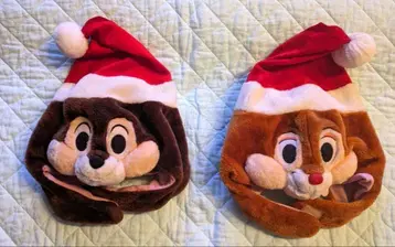 디즈니 칩과 데일 산타 모자 캡 말랑말랑 굴러다니는