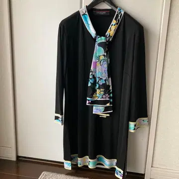 레오나르 스카프 타이 튜닉