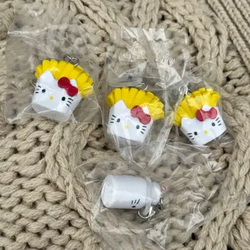 헬로키티 아메리칸 디자인 메지루시 액세서리 감자 밀크