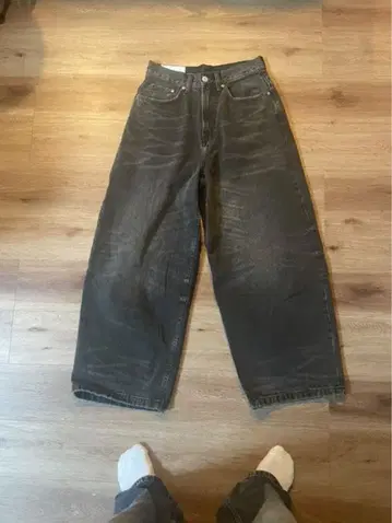 H&M 슈퍼 배기 데님