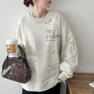 DISCOAT 핸드라이트 프린트 맨투맨