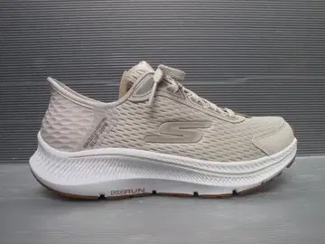 새상품 스케쳐스 23.0cm