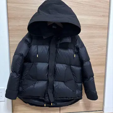 THE REARCS 다운 자켓