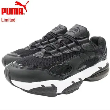 PUMA 블랙 스니커즈