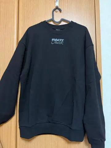 NCT 127 FACT Check 맨투맨 트레이닝복